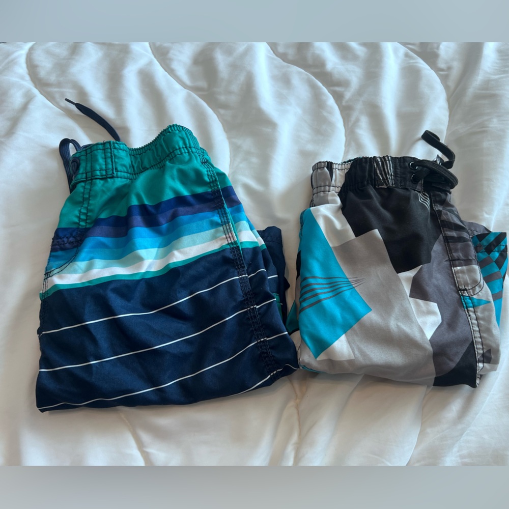 2 - YM (10-12) Kanu Surf Swim Trunks.